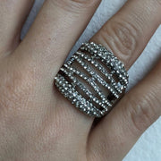 Red Carpet Wavy Line Stretch Ring